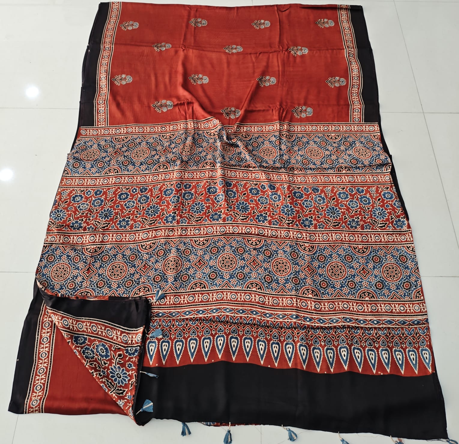 Indigo Ajrakh Print Handblock Printed Modal Silk Saree – Traditional Natural Dye Craft from Gujarat